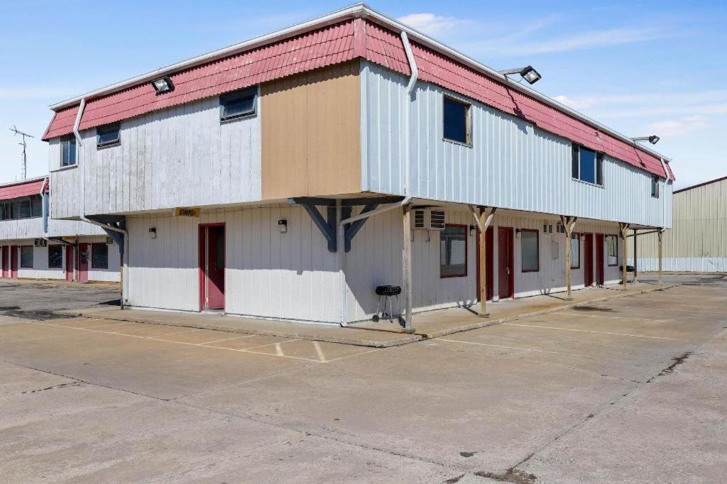 Hotel O Oskaloosa - Hwy 63/92 外观 照片